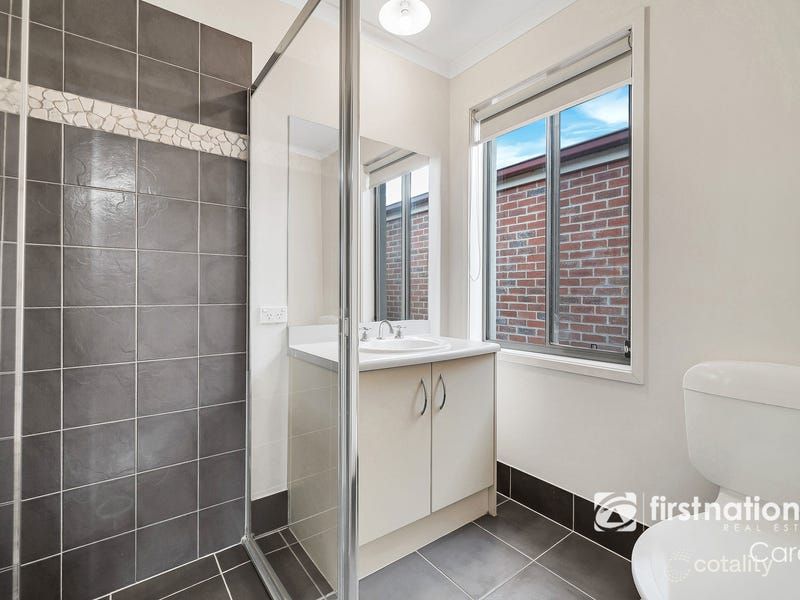 1c Sherwood Gr, Lara, VIC 3212