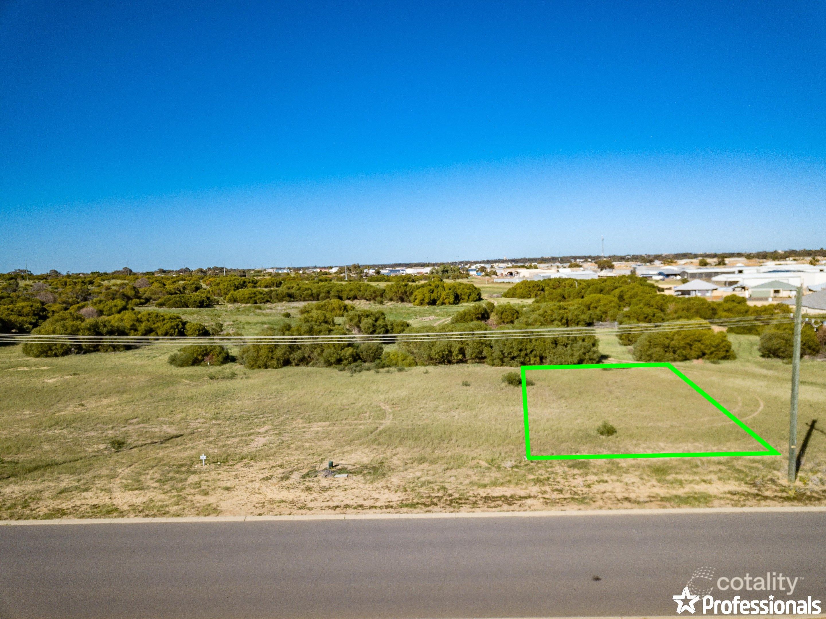 24a Koojarra St, Webberton, WA 6530