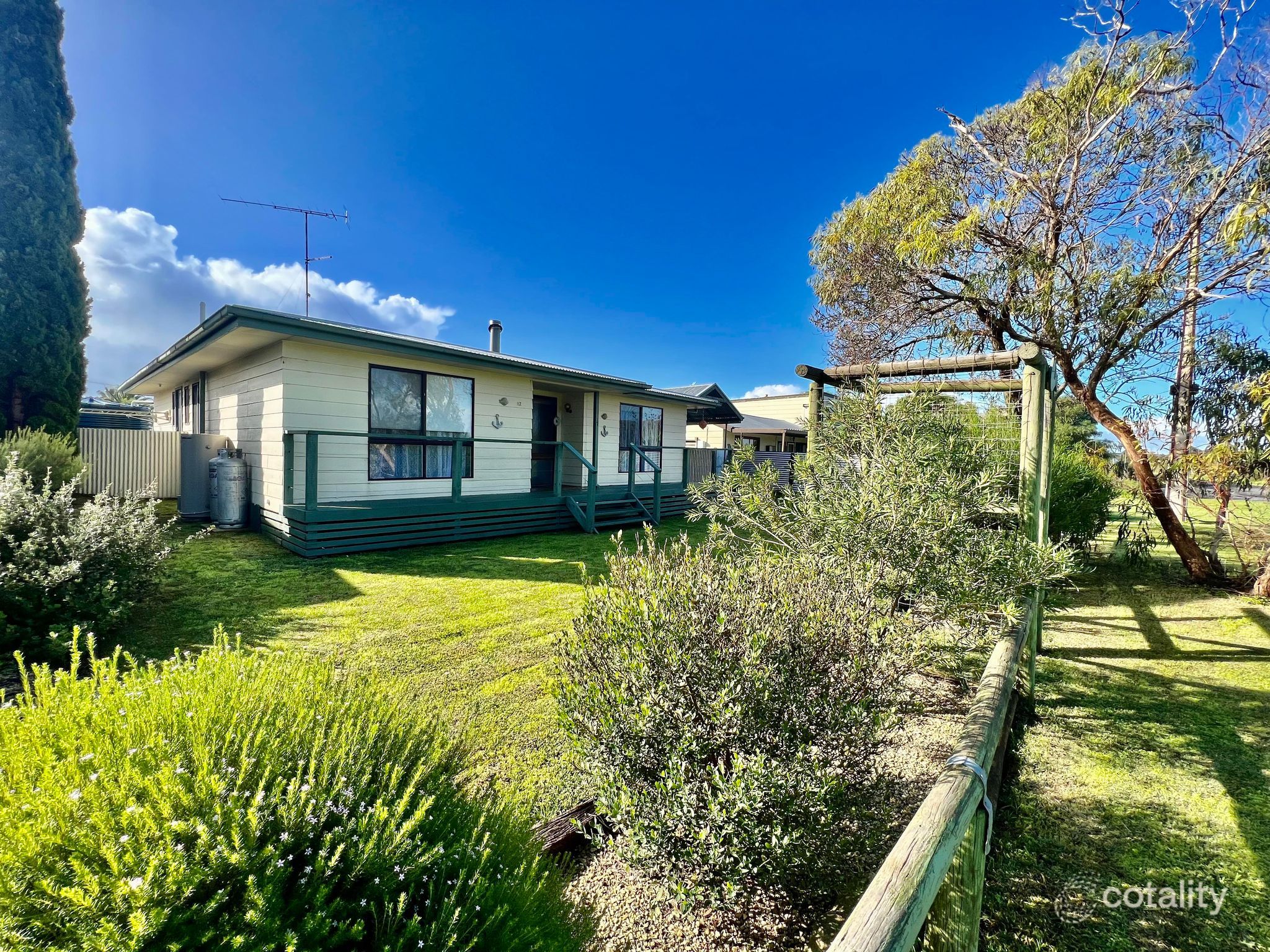 17 Pinks Beach Rd, Pinks Beach, SA 5275