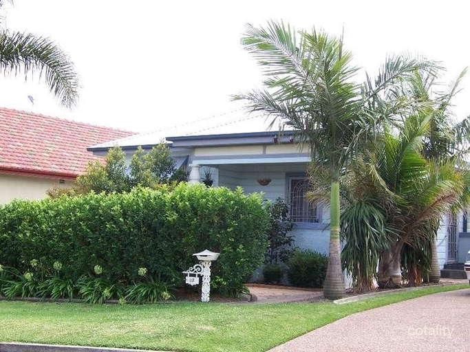 27 Eighth St, Speers Point, NSW 2284