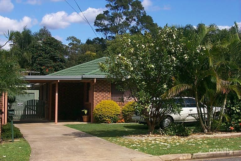 24 Sheena St, Wellington Point, QLD 4160