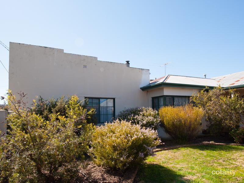 490 Alldis Ave, Lavington, NSW 2641