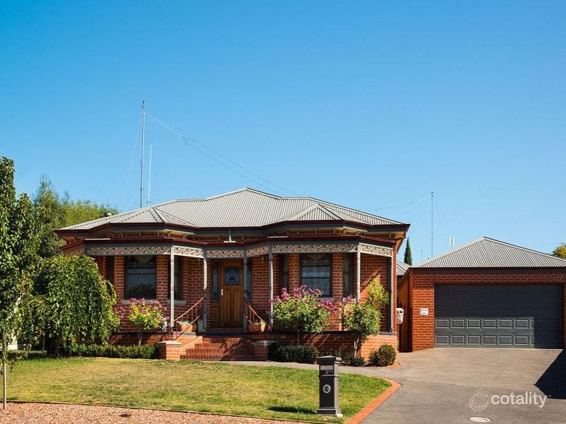 2 Alfred Dr, Mckenzie Hill, VIC 3451