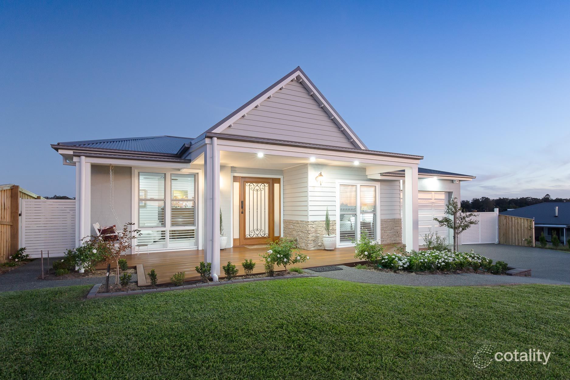 9 Lagoon Ave, Bolwarra, NSW 2320
