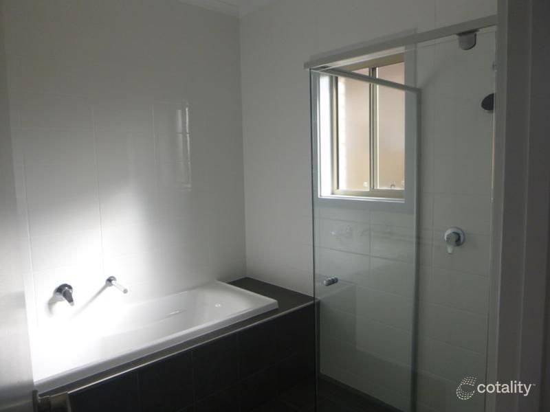 6 Moorland Ave, Beverley, SA 5009