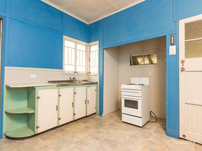 14 Rouen Rd, Bardon, QLD 4065
