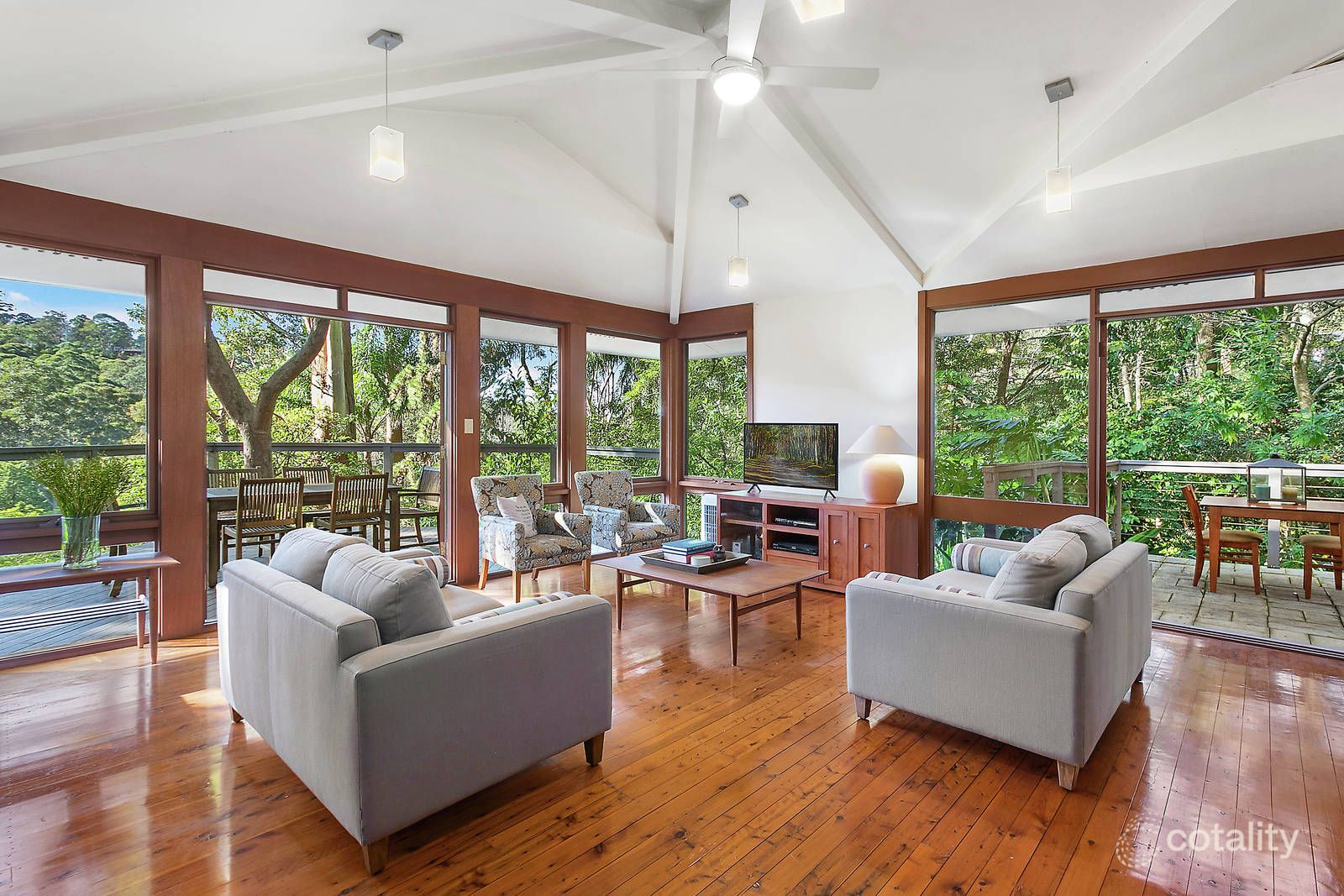 4 Mariana Cl, St Ives, NSW 2075