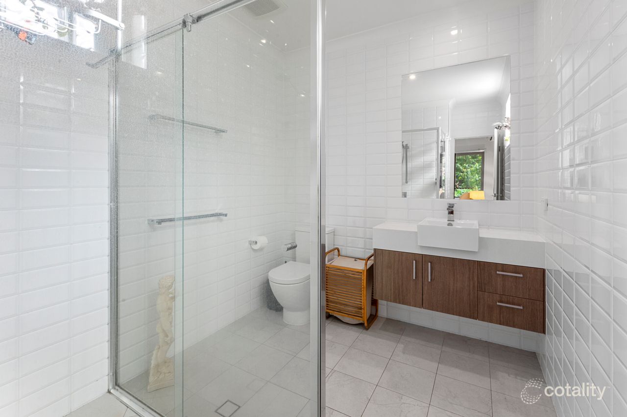 5/11 Wambool St, Bulimba, QLD 4171