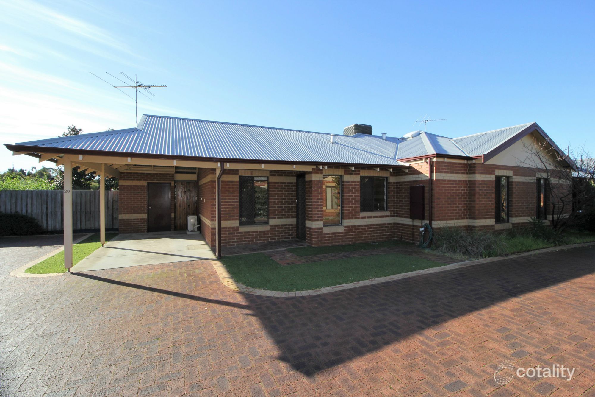 20/8 Garnsworthy Pl, Bassendean, WA 6054