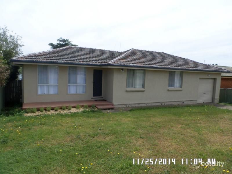 18 Ewin St, Blayney, NSW 2799
