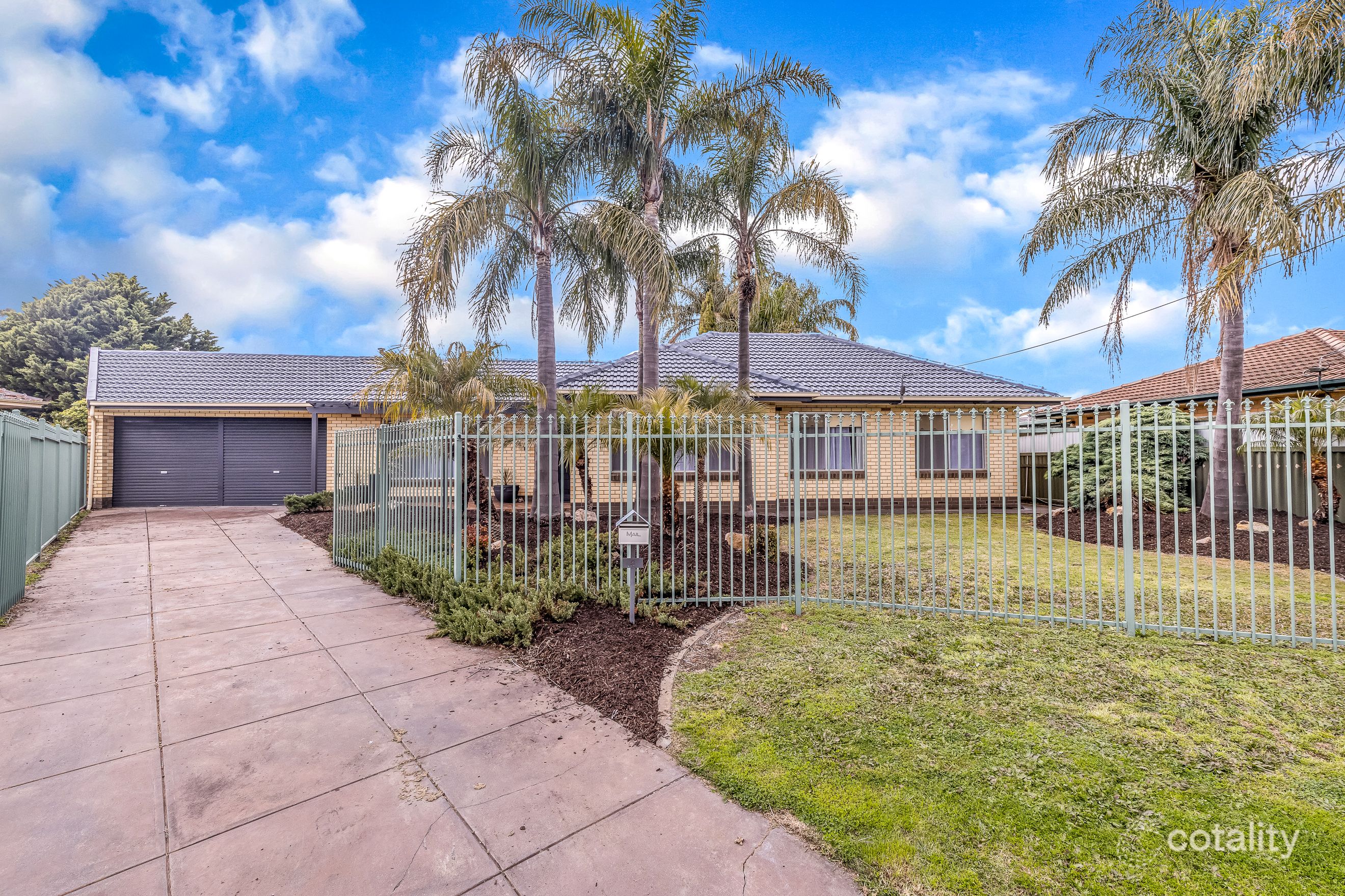 4 Treana Cres, Paradise, SA 5075