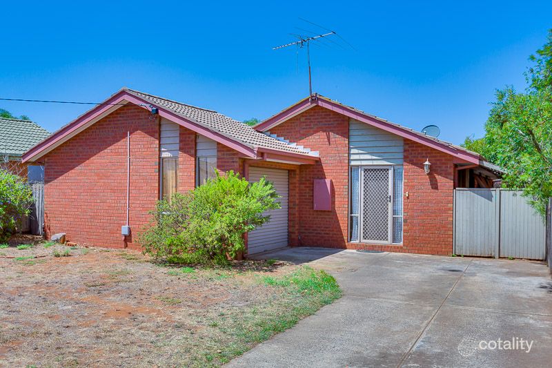 5 Somerton Ct, Darley, VIC 3340