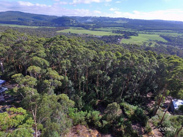 4 Wyman Trl, Ocean Beach, WA 6333