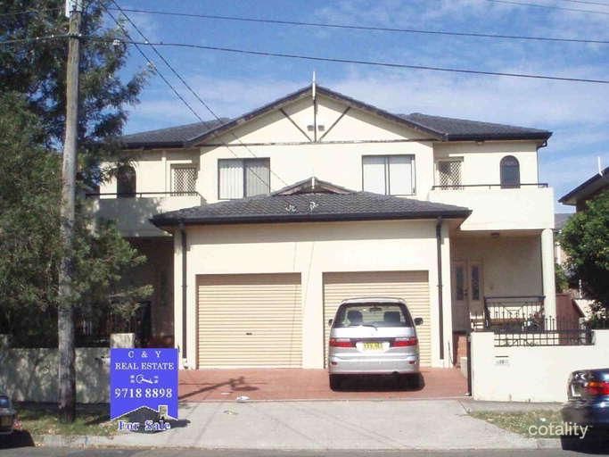 12 Nowra St, Campsie, NSW 2194