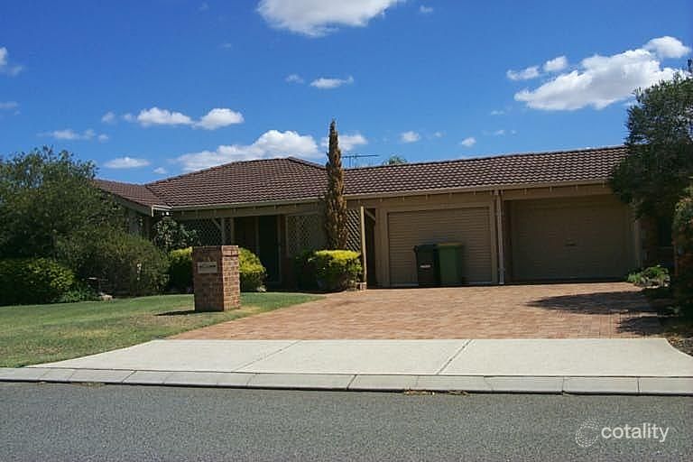 1b Style Ct, Bibra Lake, WA 6163