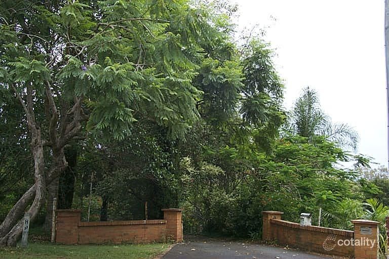 25 Jacaranda Ave, Kenmore Hills, QLD 4069