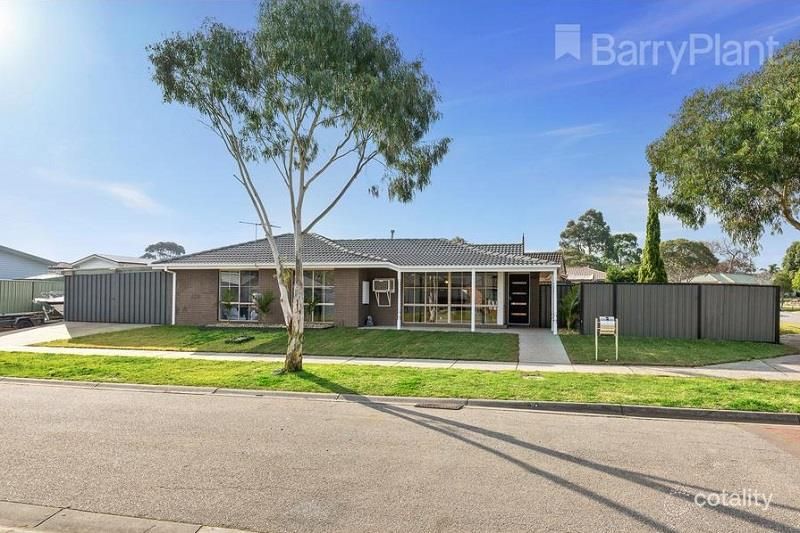 2 Donna St, Carrum Downs, VIC 3201