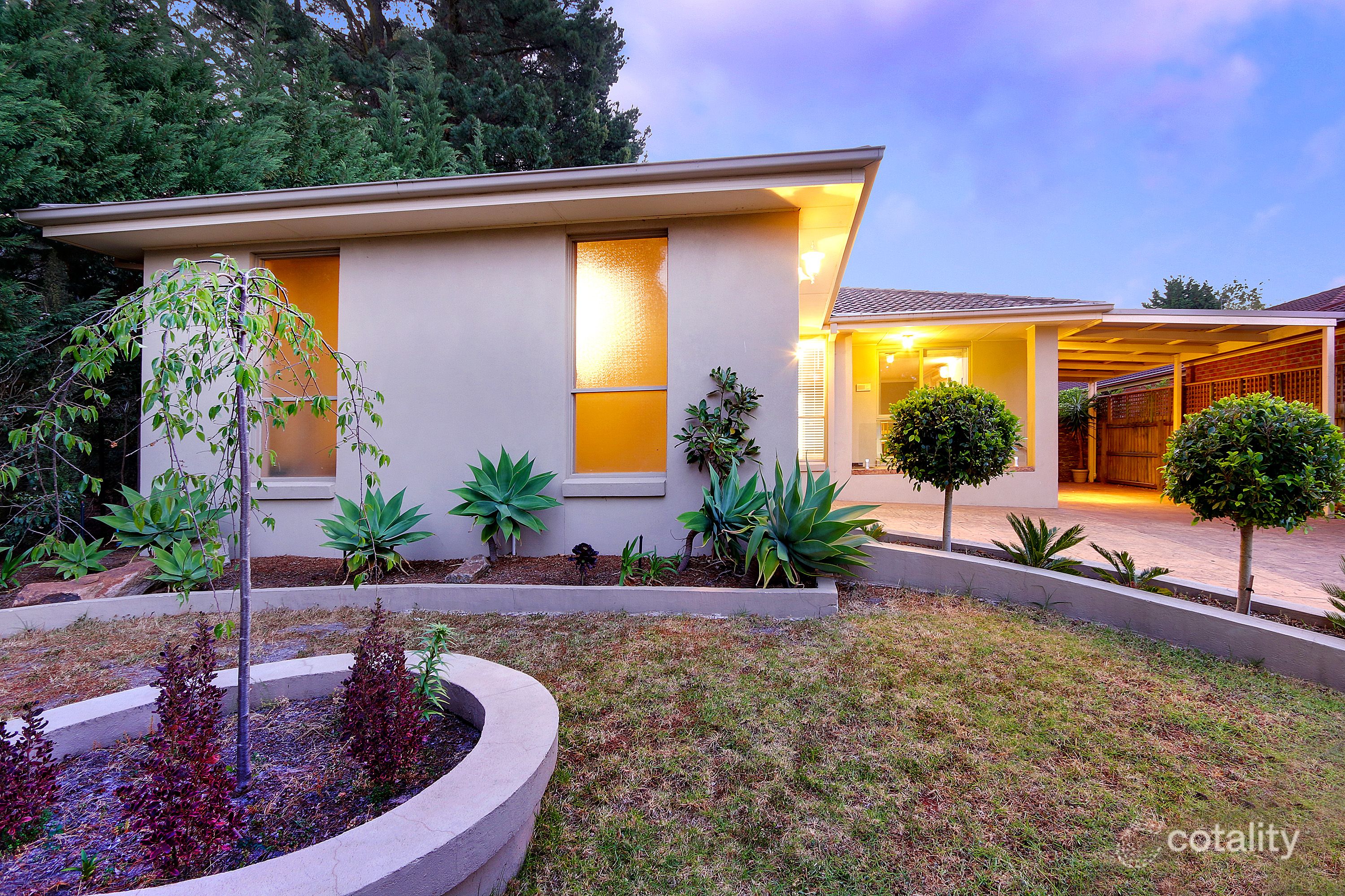 18 Kensington Ave, Frankston South, VIC 3199