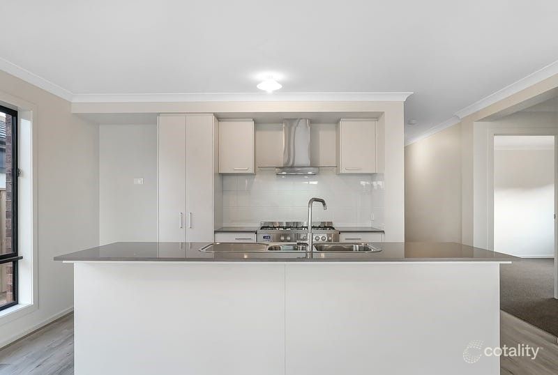 16 Julep St, Manor Lakes, VIC 3024