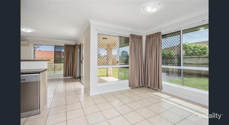 4 Barnes Ct, Redbank, QLD 4301