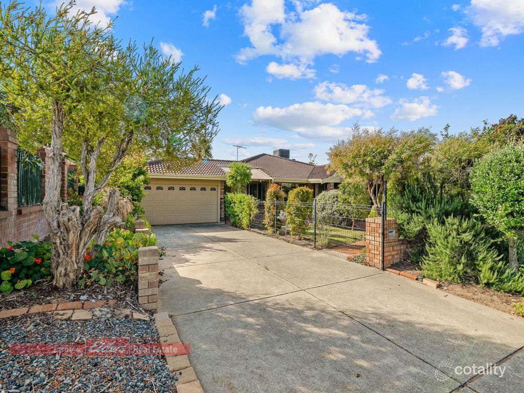 19 Elanora Dr, Cooloongup, WA 6168