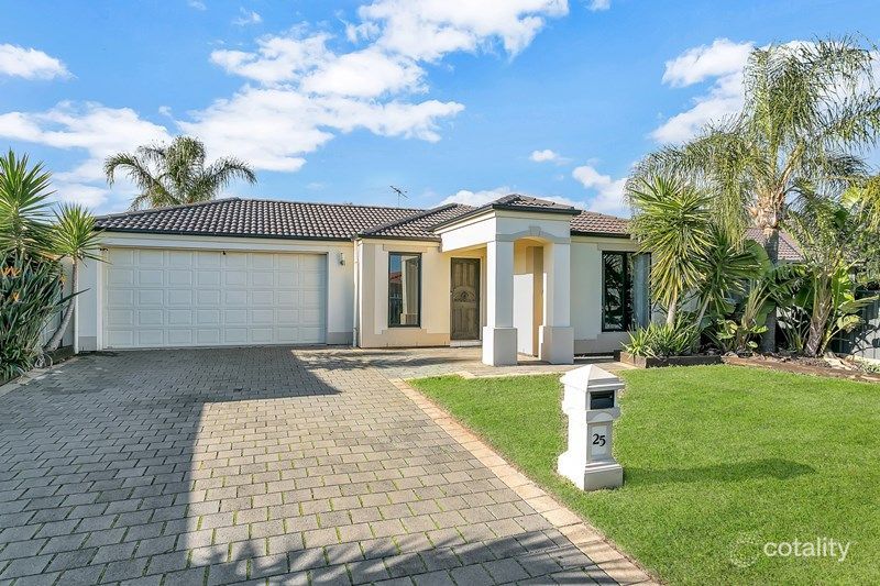 25 Lakeside Dr, Andrews Farm, SA 5114