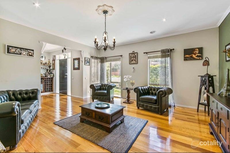 19 Roland St, Mount Waverley, VIC 3149