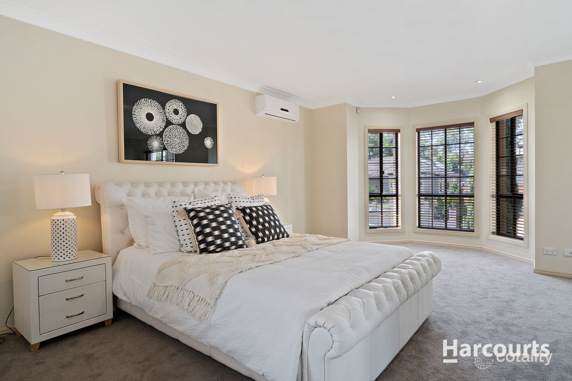 95 White Cedar Cct, Stretton, QLD 4116