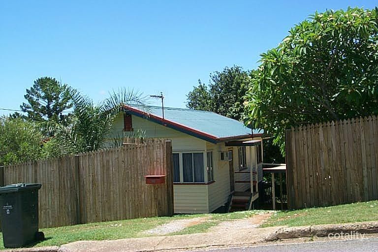 8 Worthington St, West Gladstone, QLD 4680