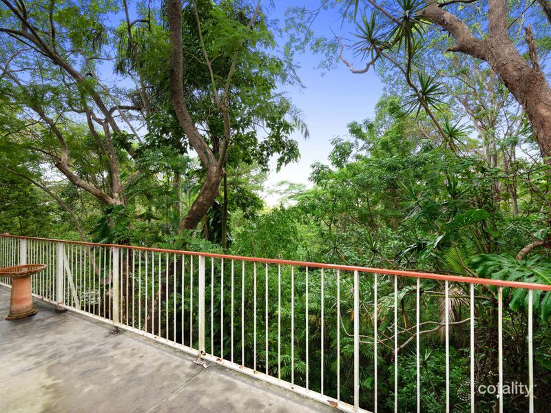 220 Stanley Tce, Taringa, QLD 4068