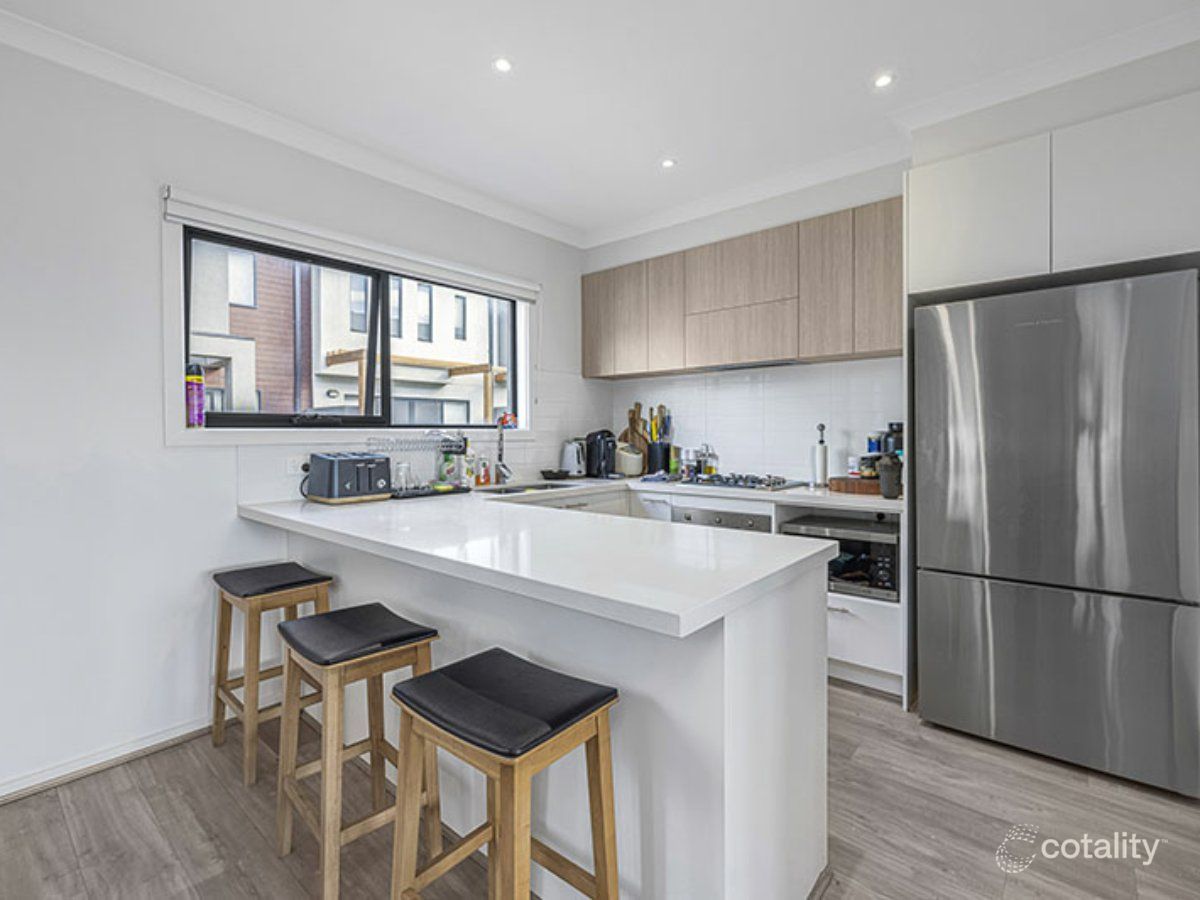 63 Weir Loop, Bundoora, VIC 3083