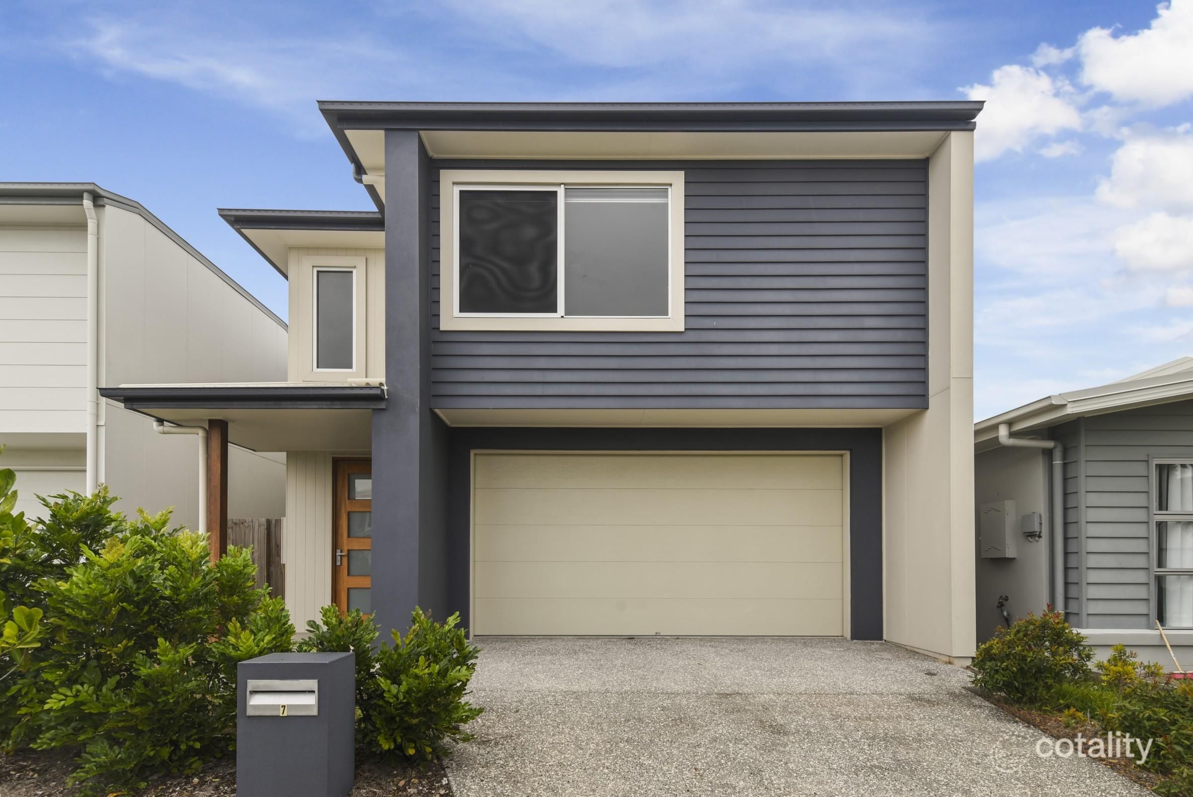 7 Triumph St, Birtinya, QLD 4575