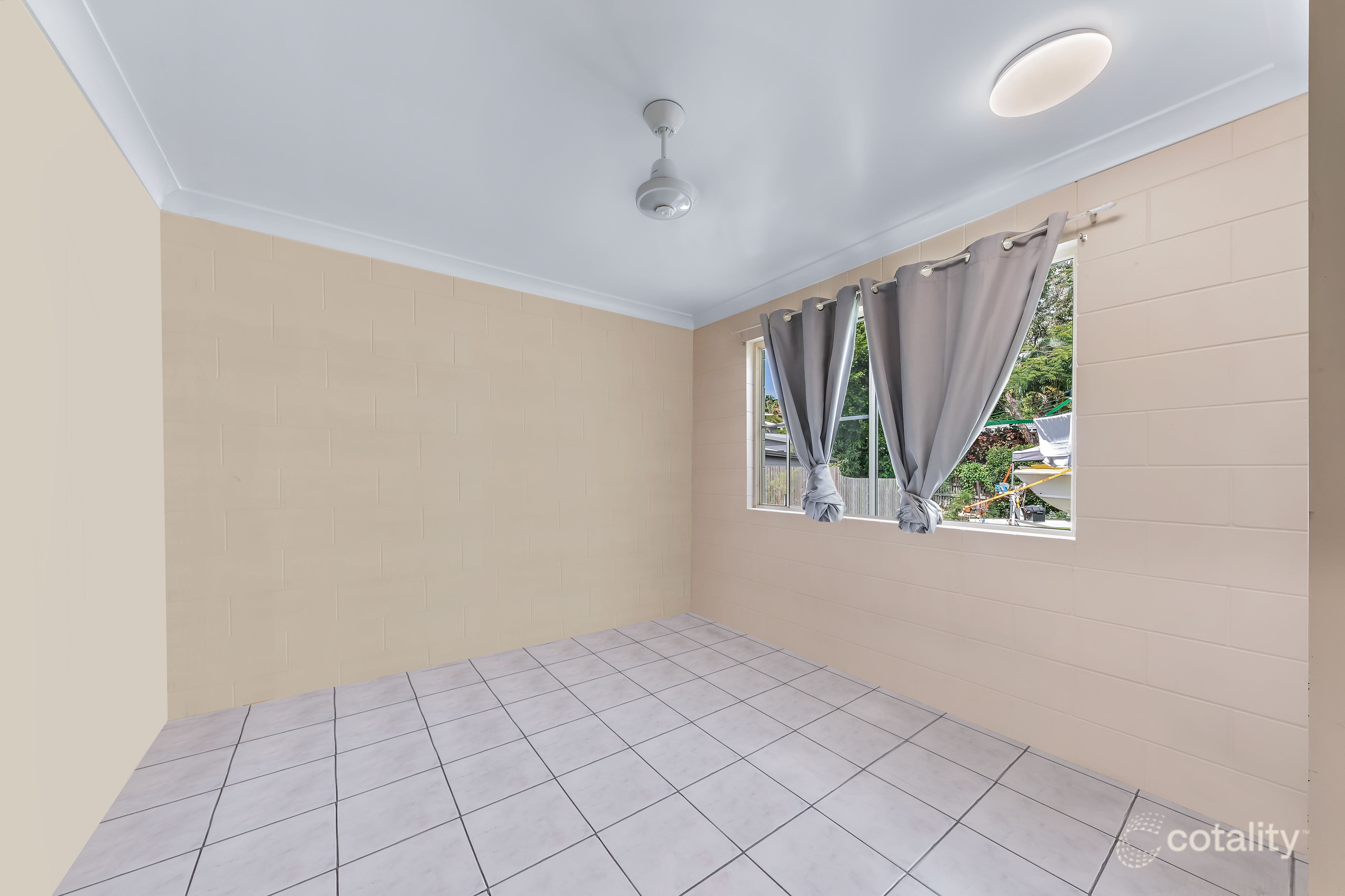 128 Shute Harbour Rd, Cannonvale, QLD 4802