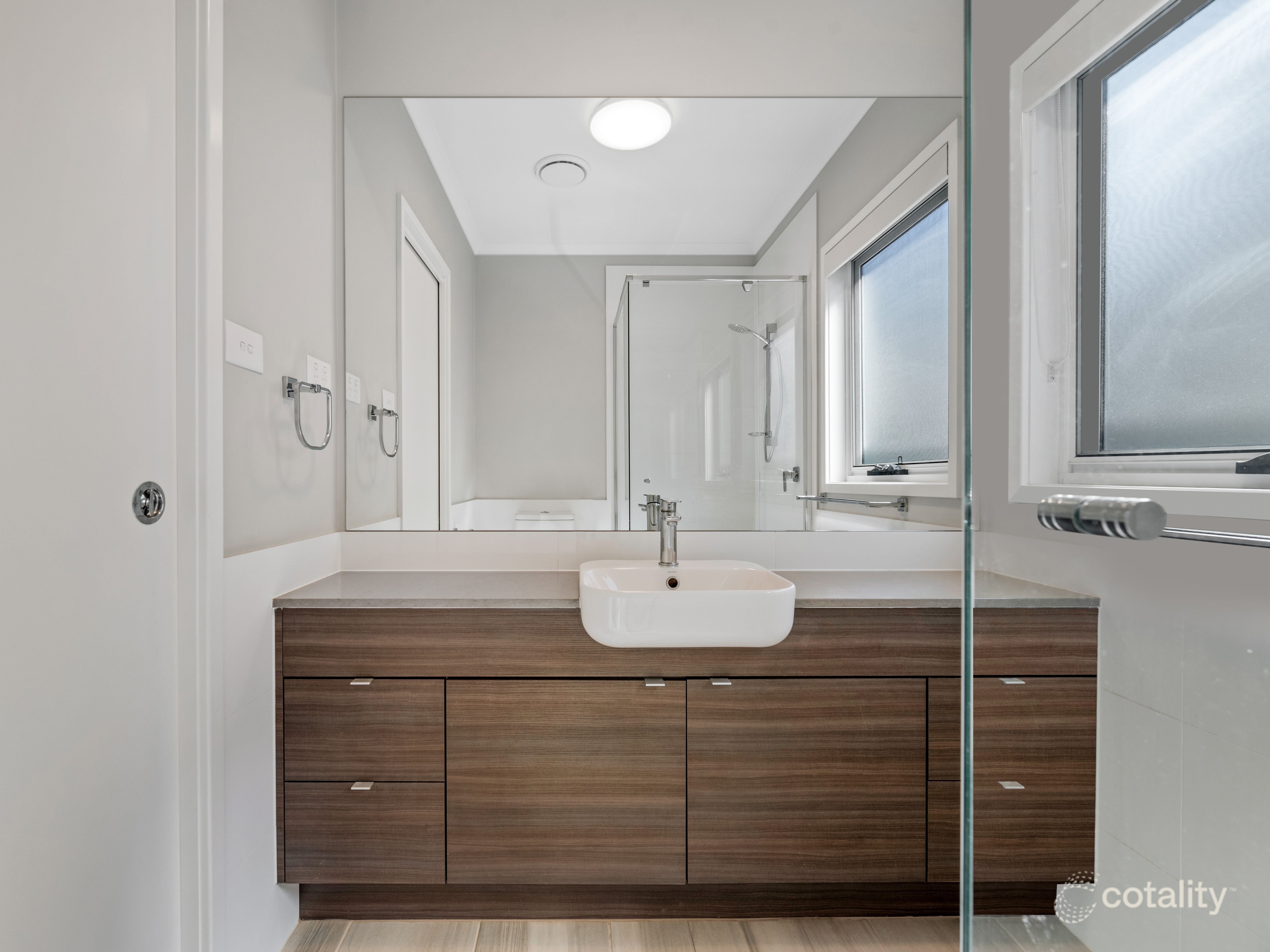 11 Pascoe St, Spring Farm, NSW 2570