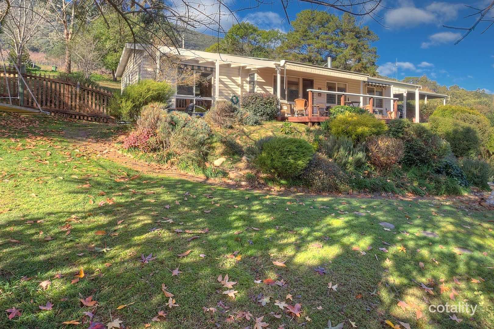 86 School Rd, Wandiligong, VIC 3744