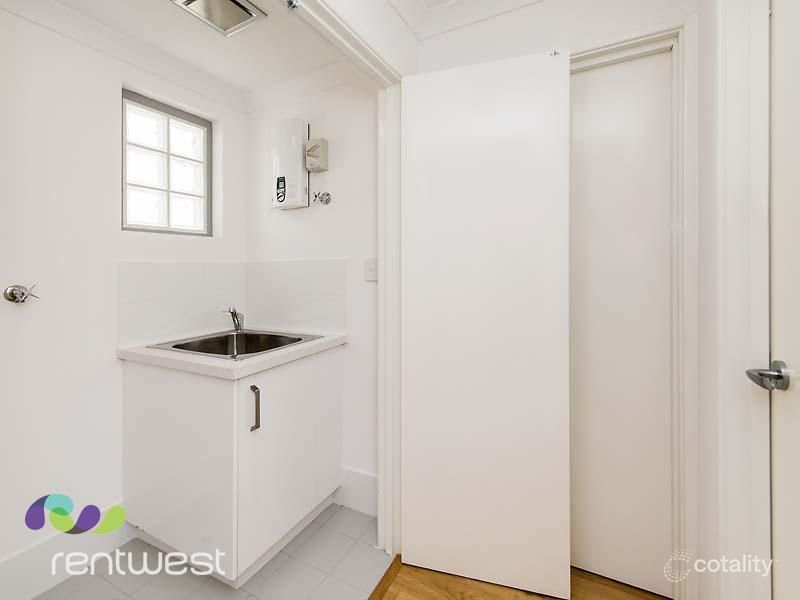 4/5 Salisbury Rd, Rivervale, WA 6103