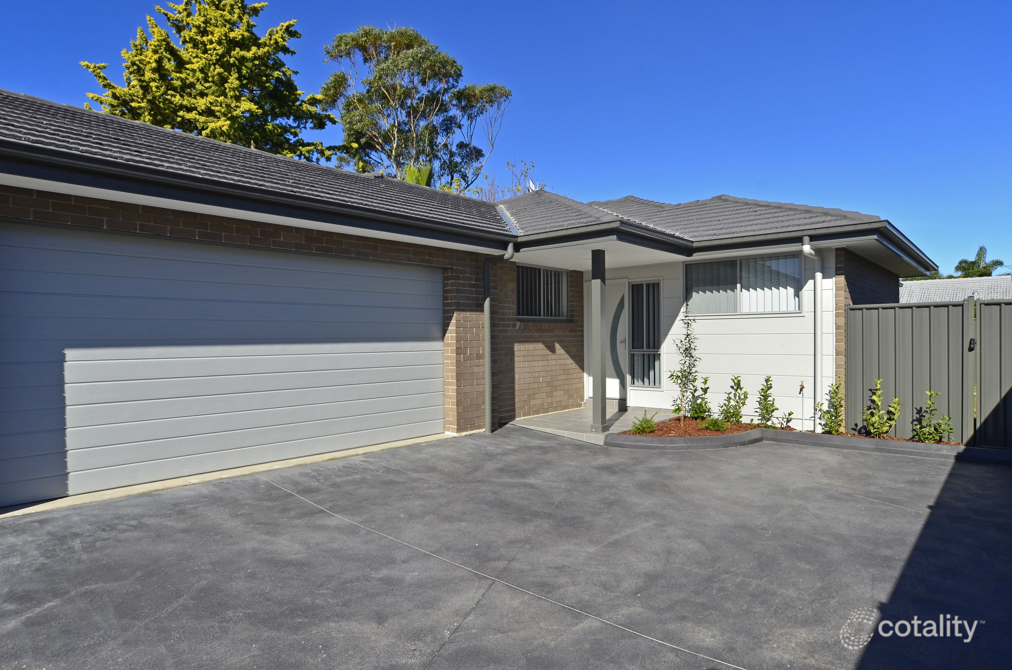 2/76 Cambridge St, Umina Beach, NSW 2257