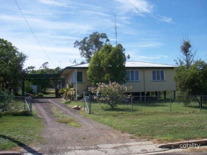 3 Macdougall St, Texas, QLD 4385