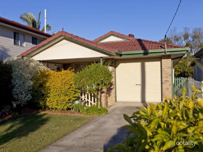 82 West Ave, Wynnum, QLD 4178