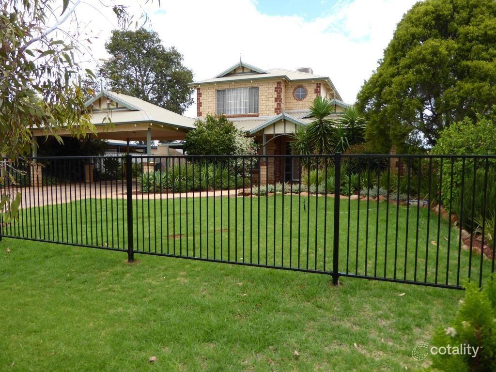 16 Wright Ct, Somerville, WA 6430