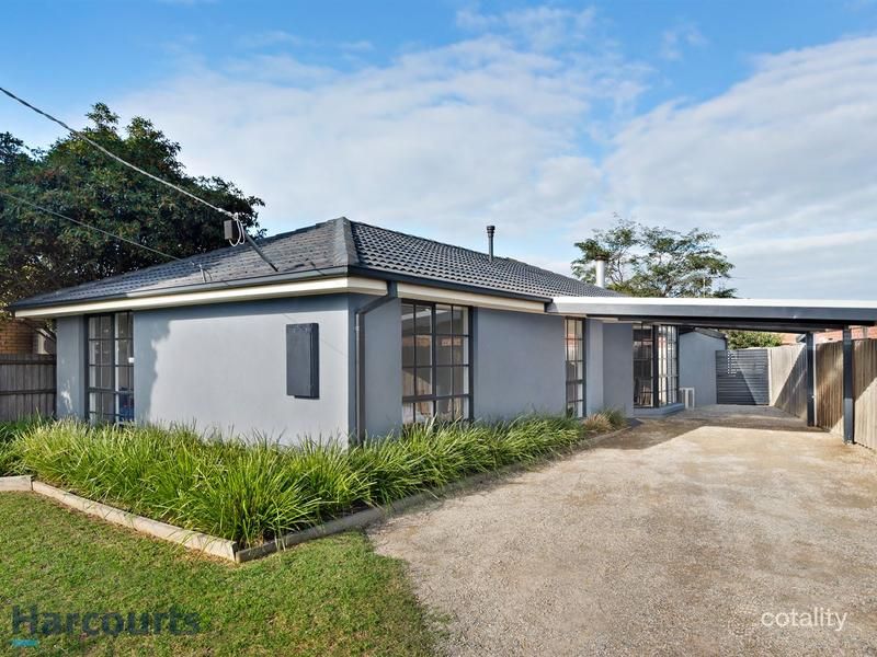 4 Lewin St, Carrum Downs, VIC 3201