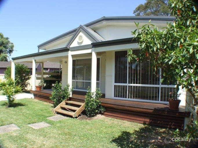 16 Marlborough Pl, Berkeley Vale, NSW 2261