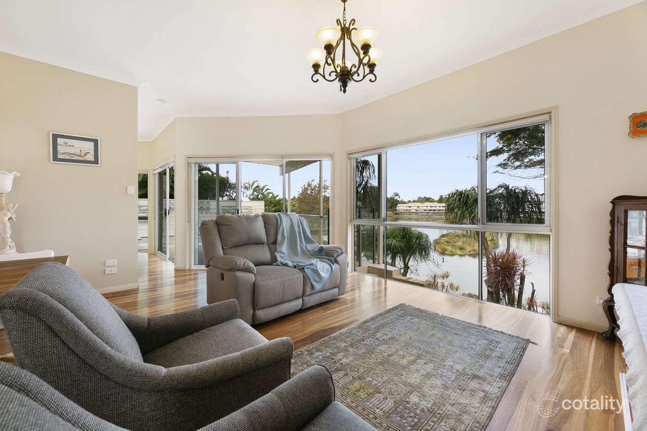 23 Tullamarine Dr, Robina, QLD 4226