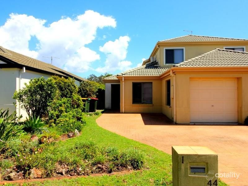 1/44 Beachside Way, Yamba, NSW 2464