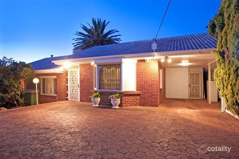 11 Harbourview Rd, Hackham West, SA 5163