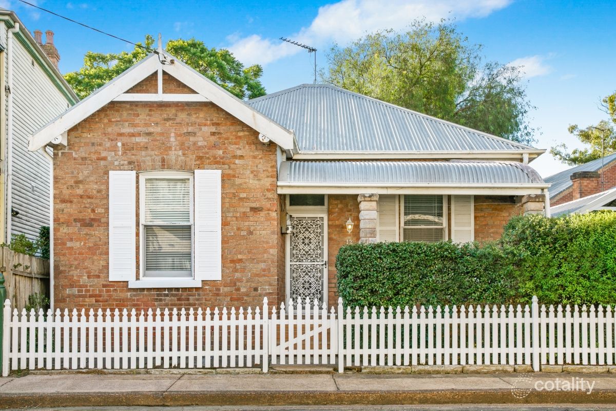 12 Catherine St, Maitland, NSW 2320