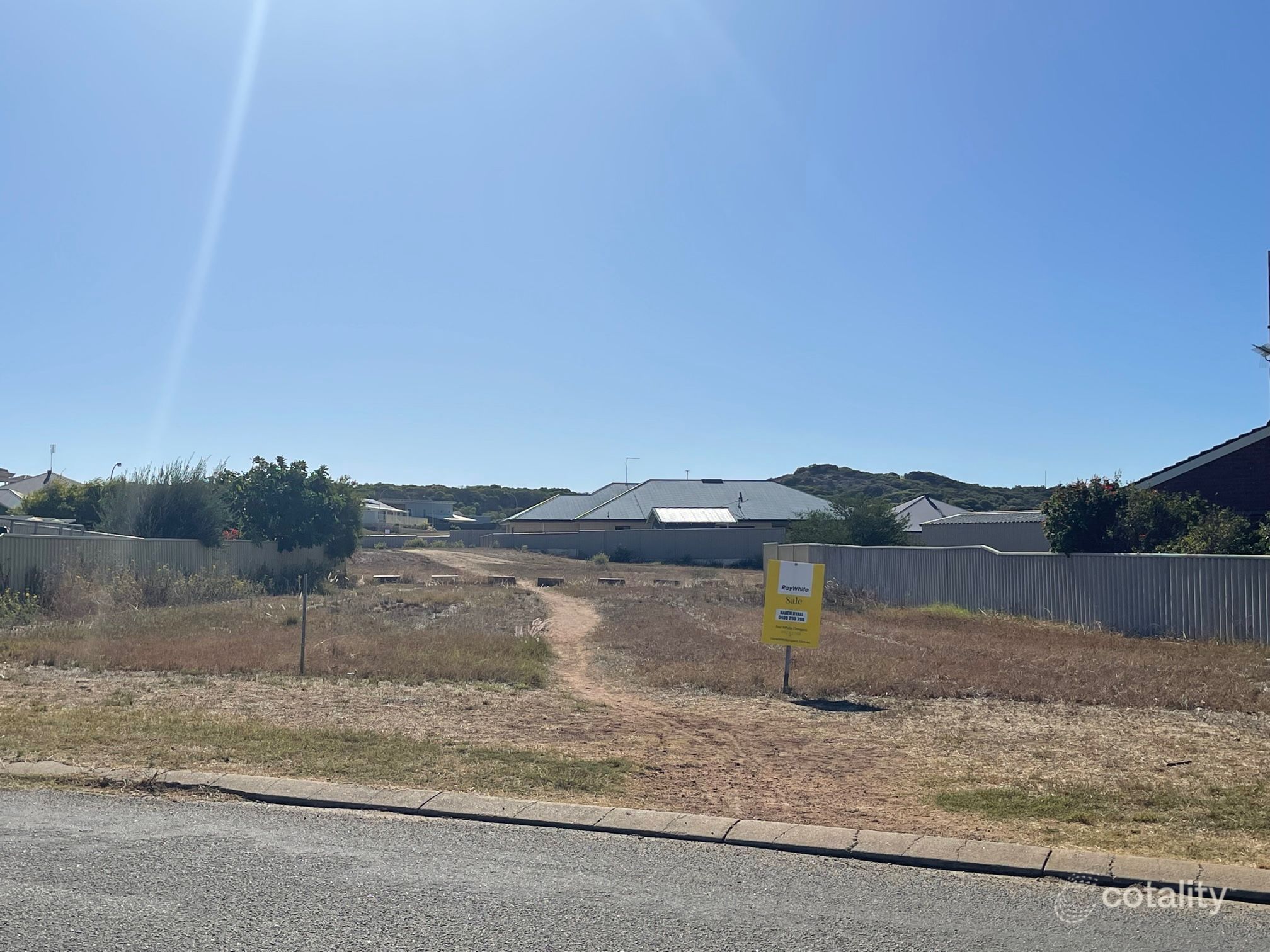 3 Delmage St, Dongara, WA 6525