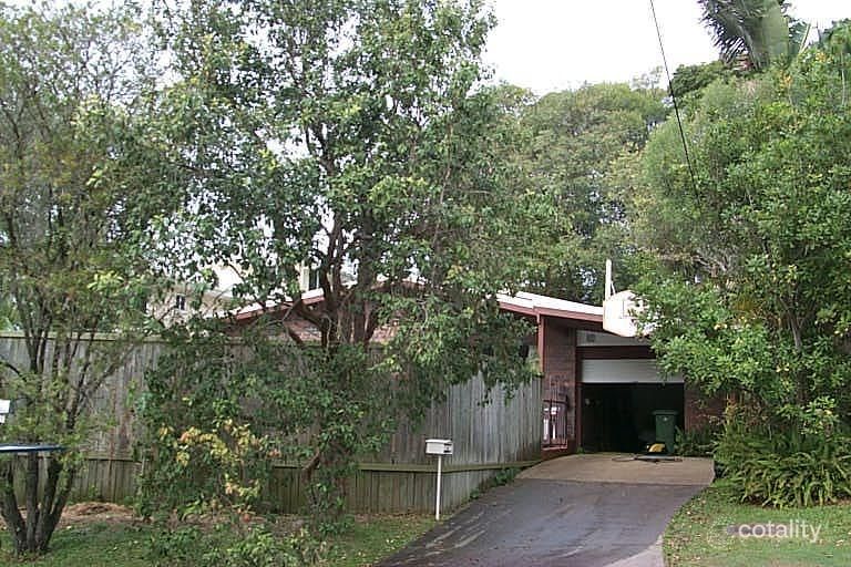 8 Woyin St, Alexandra Headland, QLD 4572