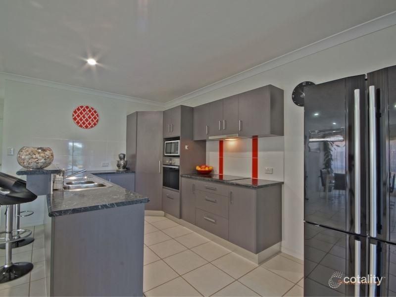 21 Springbrook Ave, Redlynch, QLD 4870