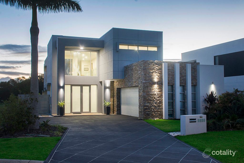 7620 Fairway Bvd, Hope Island, QLD 4212